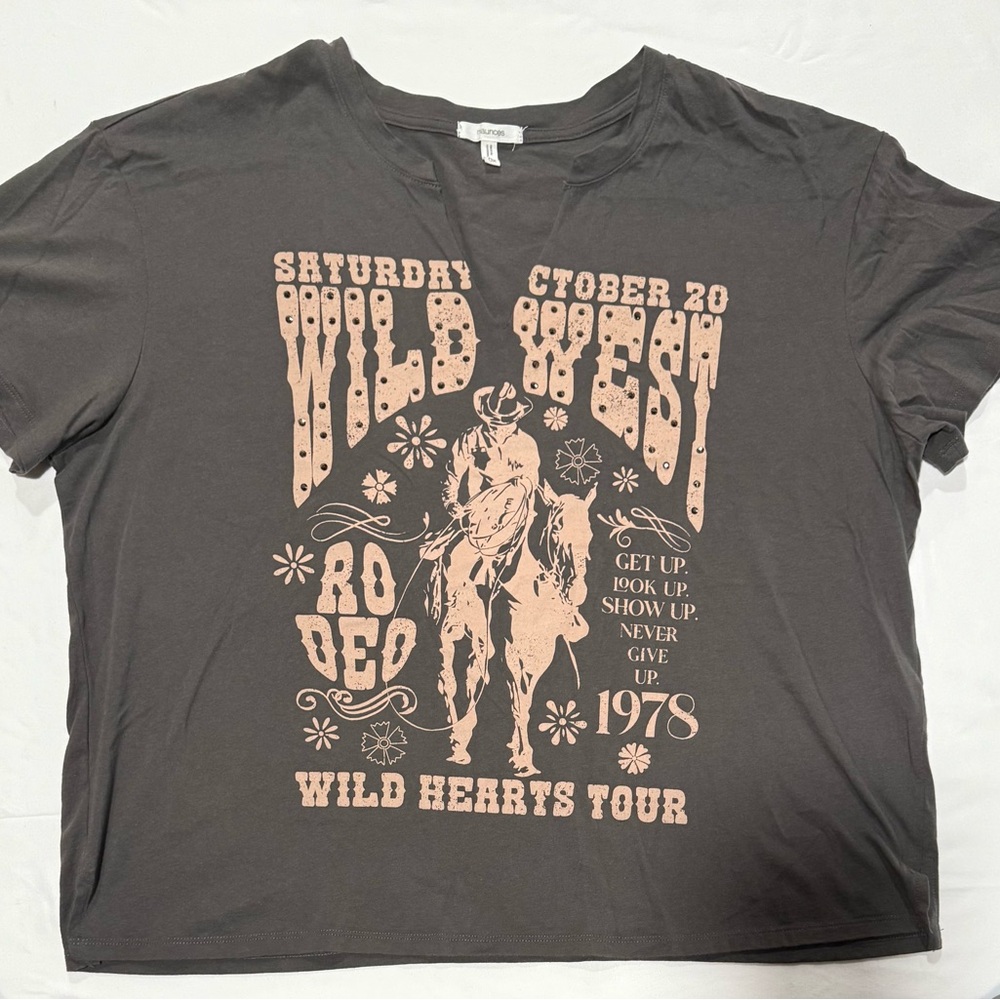 Maurices Charcoal Graphic Tee